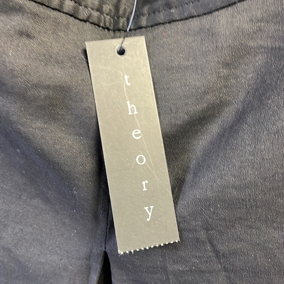 theory black taminara shorts size 6 - Picture 5 of 10